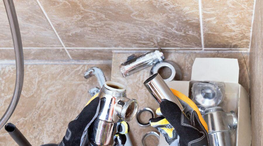 Professional gutter cleaning in Arvonia, VA